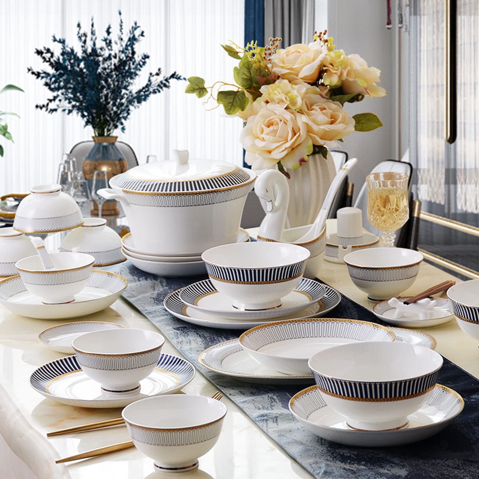 28-Piece Porcelain Dinnerware Set for 6