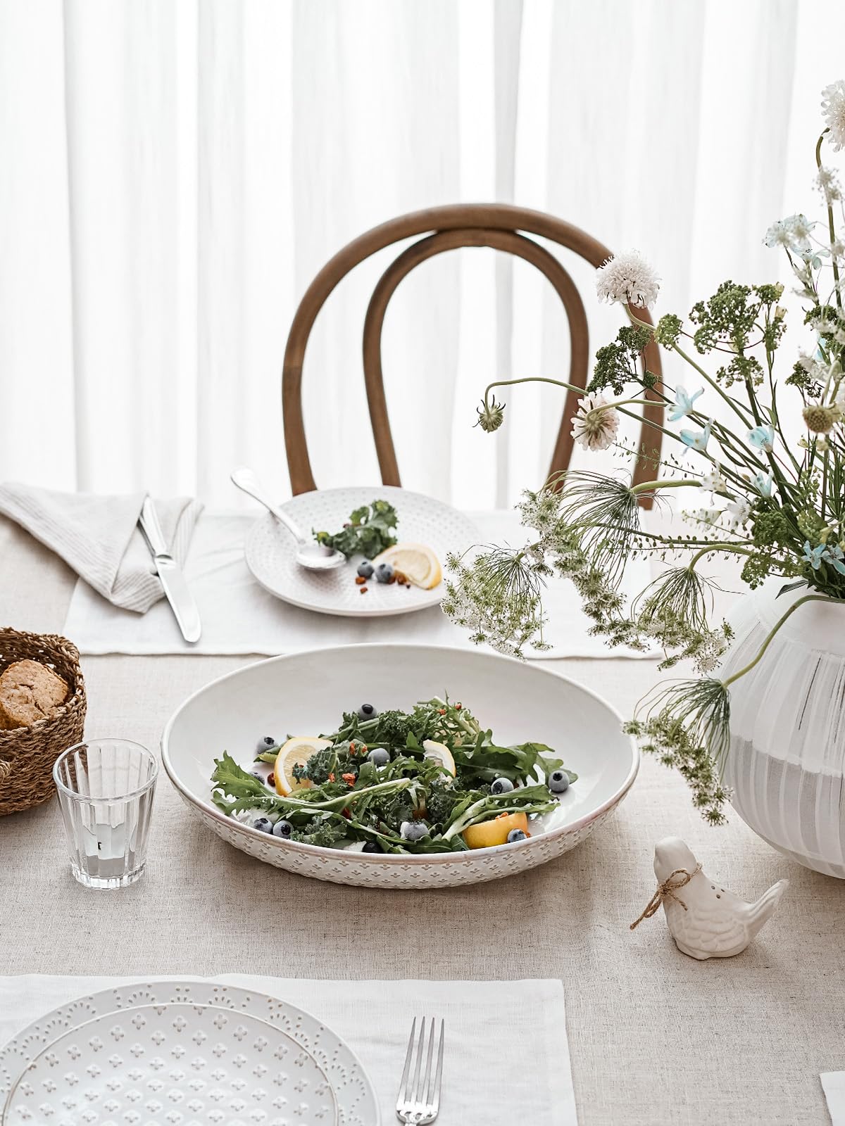 2-Piece Ceramic Oval Serving Bowl Set (11.8 & 13.7 Inch)